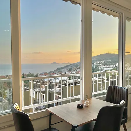 Rooftop Apart With Sea View In Kalkan Center
